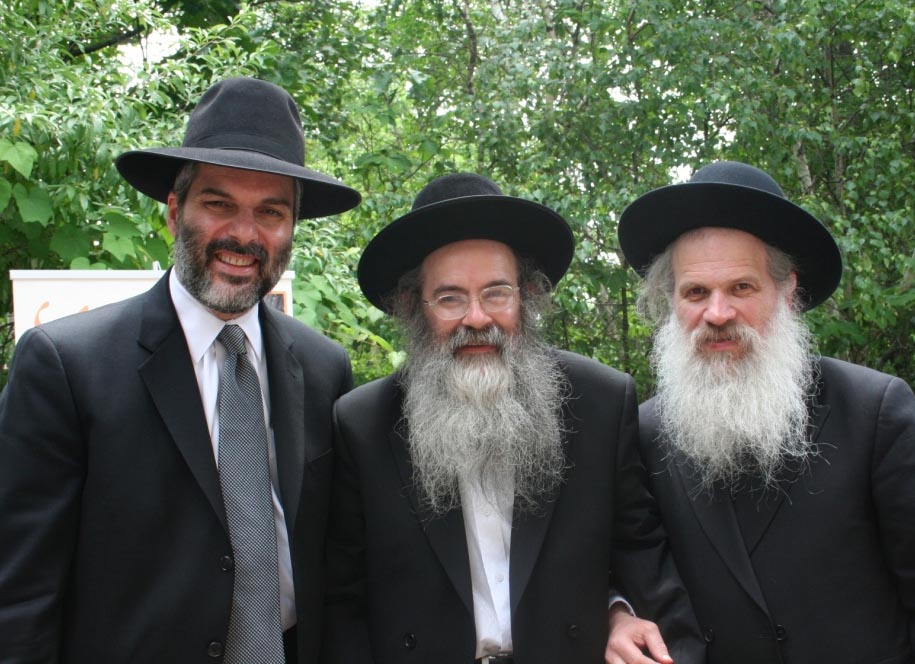 Rabbi Dovid Schustal, Rabbi Ben Tzion Zilber & Mr Simins