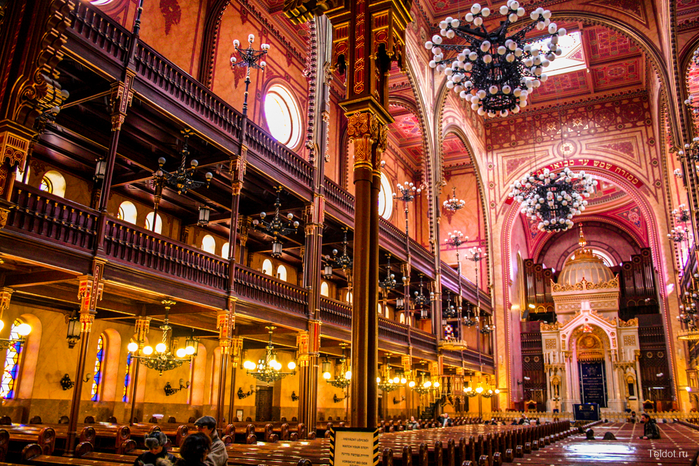   Неизвестный автор  — Большая синагога города Будапешт, Венгрия