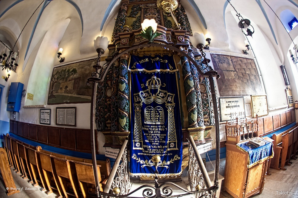 Арон аКодеш синагоги Аризаля в Цфате